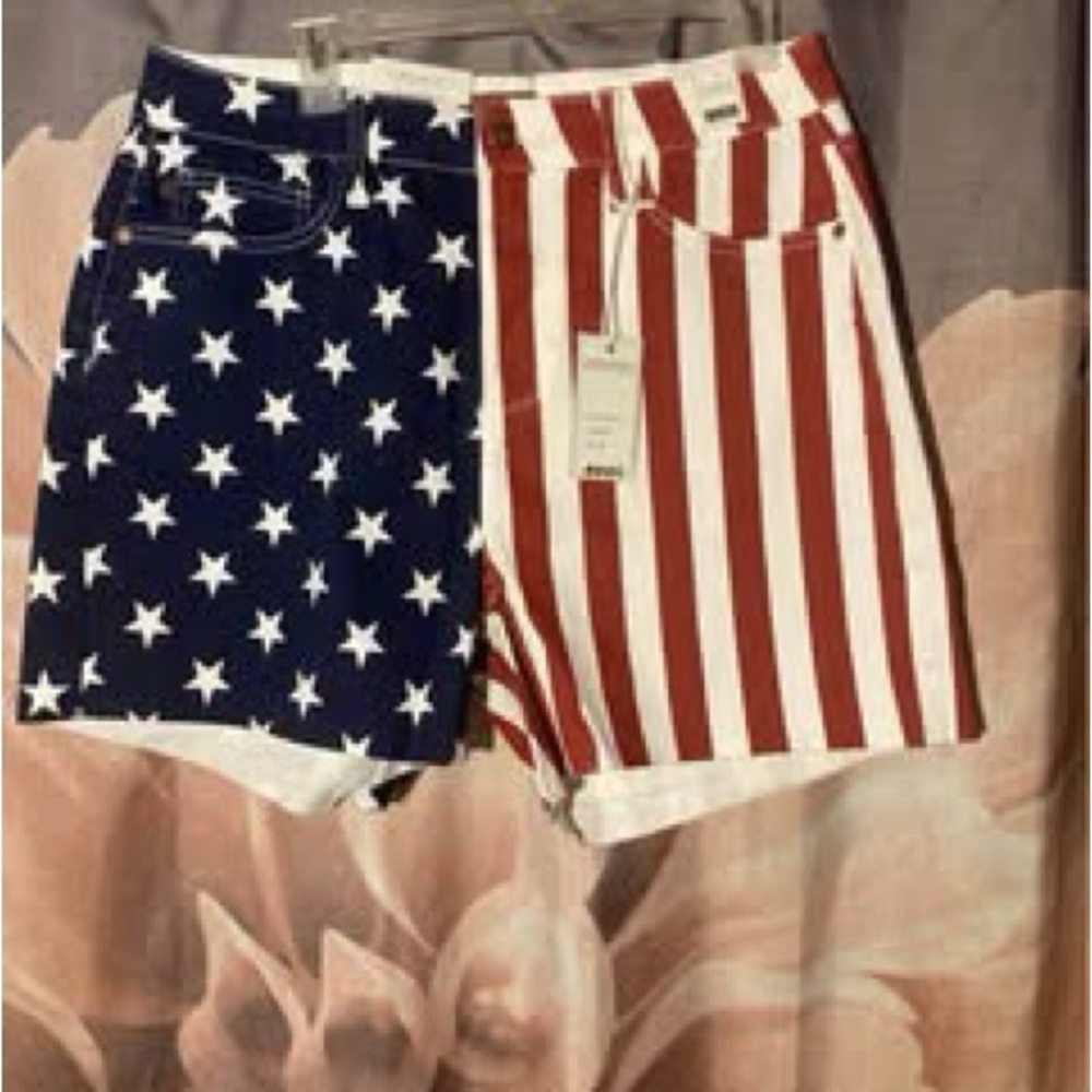 Judy Blue Blue and White Jean Shorts American Flag Design high waisted